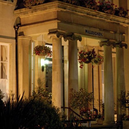 Willoughby House Hotel & Apartments Cheltenham Eksteriør billede